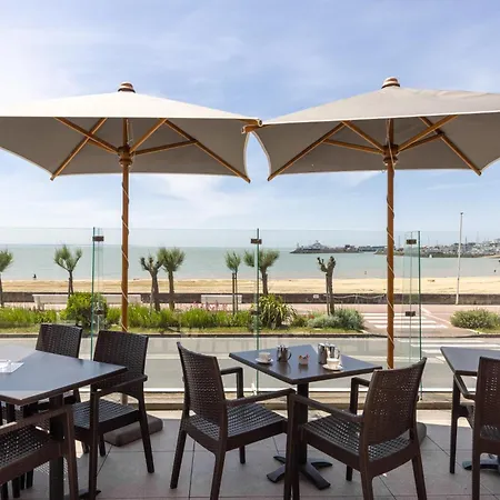 Family Golf Szálloda Royan