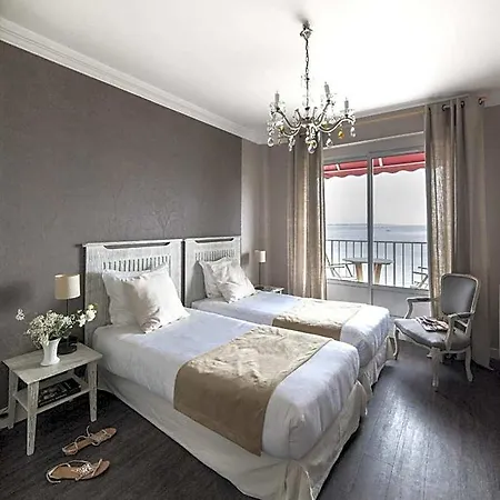 Family Golf מלון רויאן
