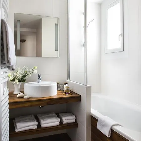 Family Golf فندق رويا