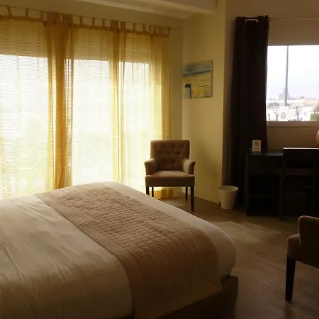 Family Golf Szálloda Royan